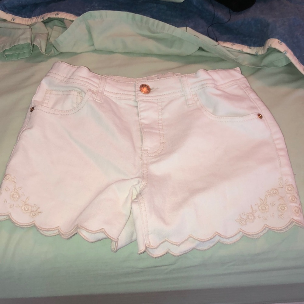 White jean shorts with creme printed flowers!